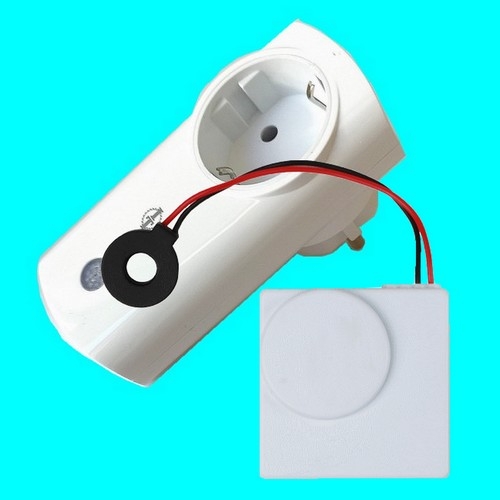 Pi-805: Intertechno Funkstecker IT-K2300 mit Stromwächter DIS-10 Sender SPARSET